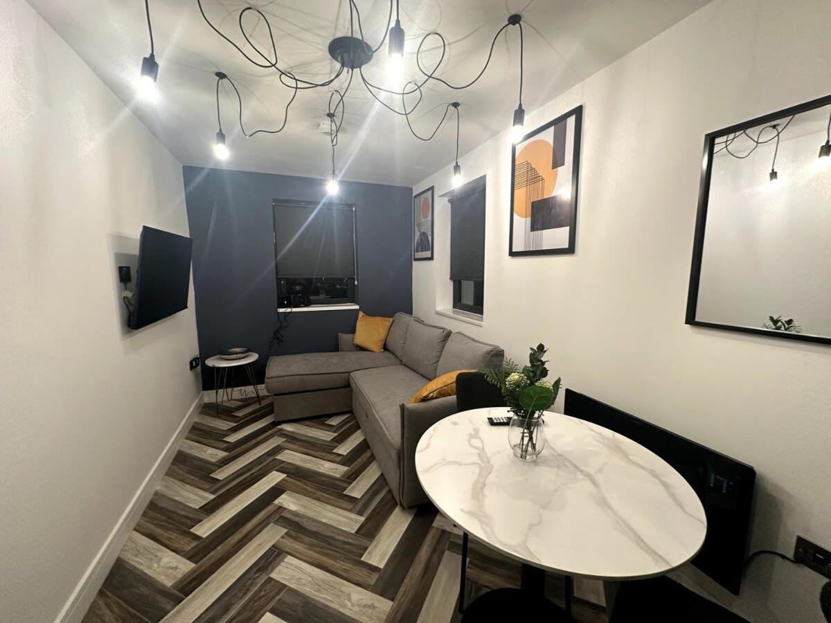 Newark House - 1 Bed Apartment Peterborough Ngoại thất bức ảnh